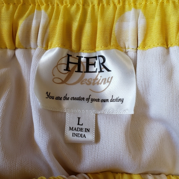 Her Destiny polka dot print skirt size L - Picture 3 of 7